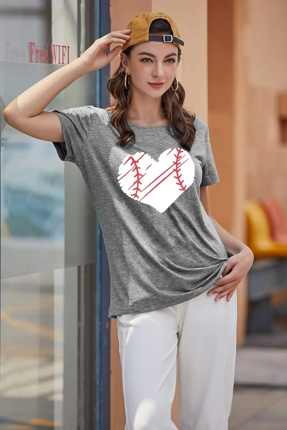 Baseball Shirt Women Baseball Heart Tee Shirts Baseball Mom Tshirt Game Day Casual Crew Neck Short Sleeve Tops
