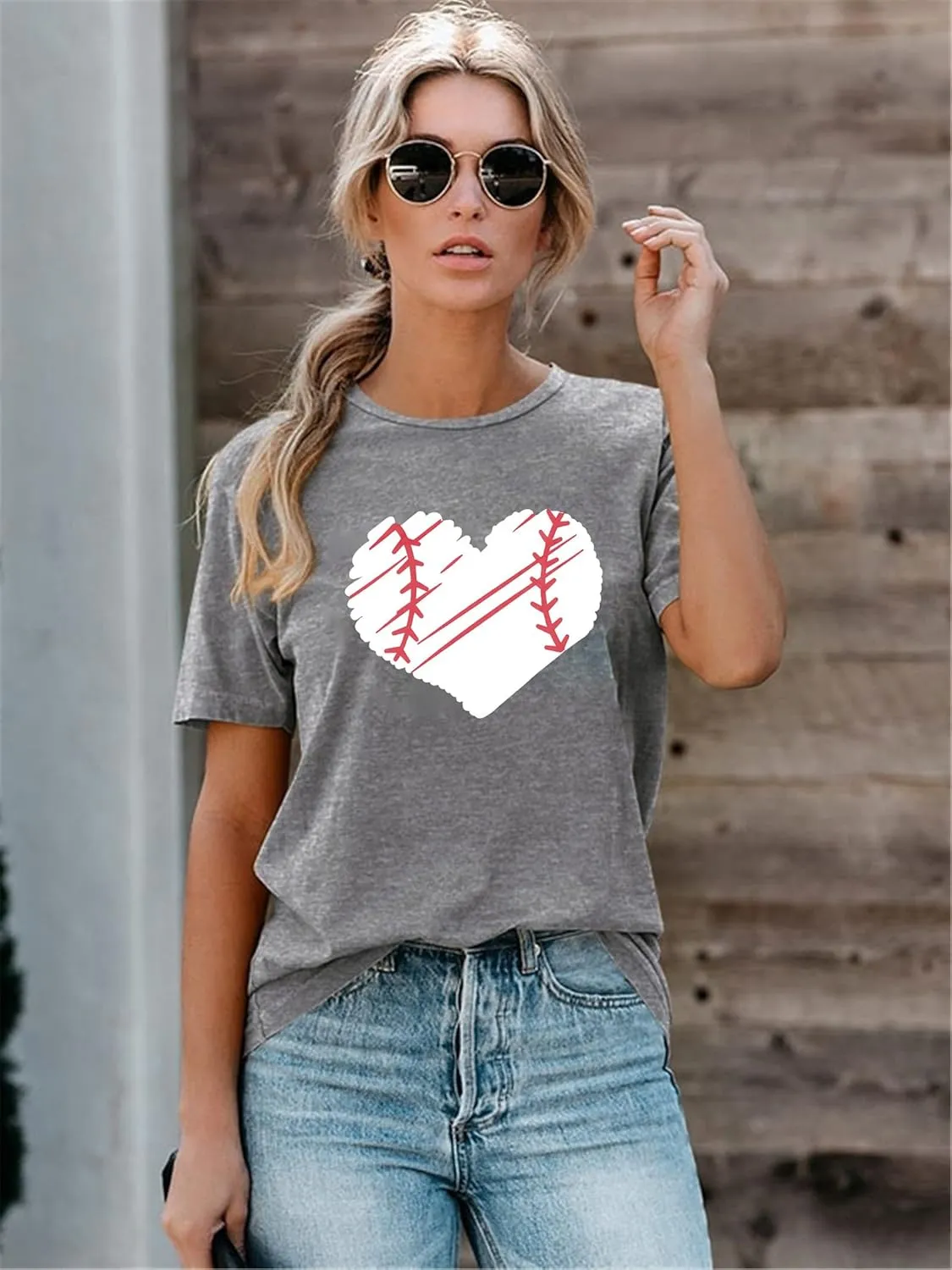 Baseball Shirt Women Baseball Heart Tee Shirts Baseball Mom Tshirt Game Day Casual Crew Neck Short Sleeve Tops